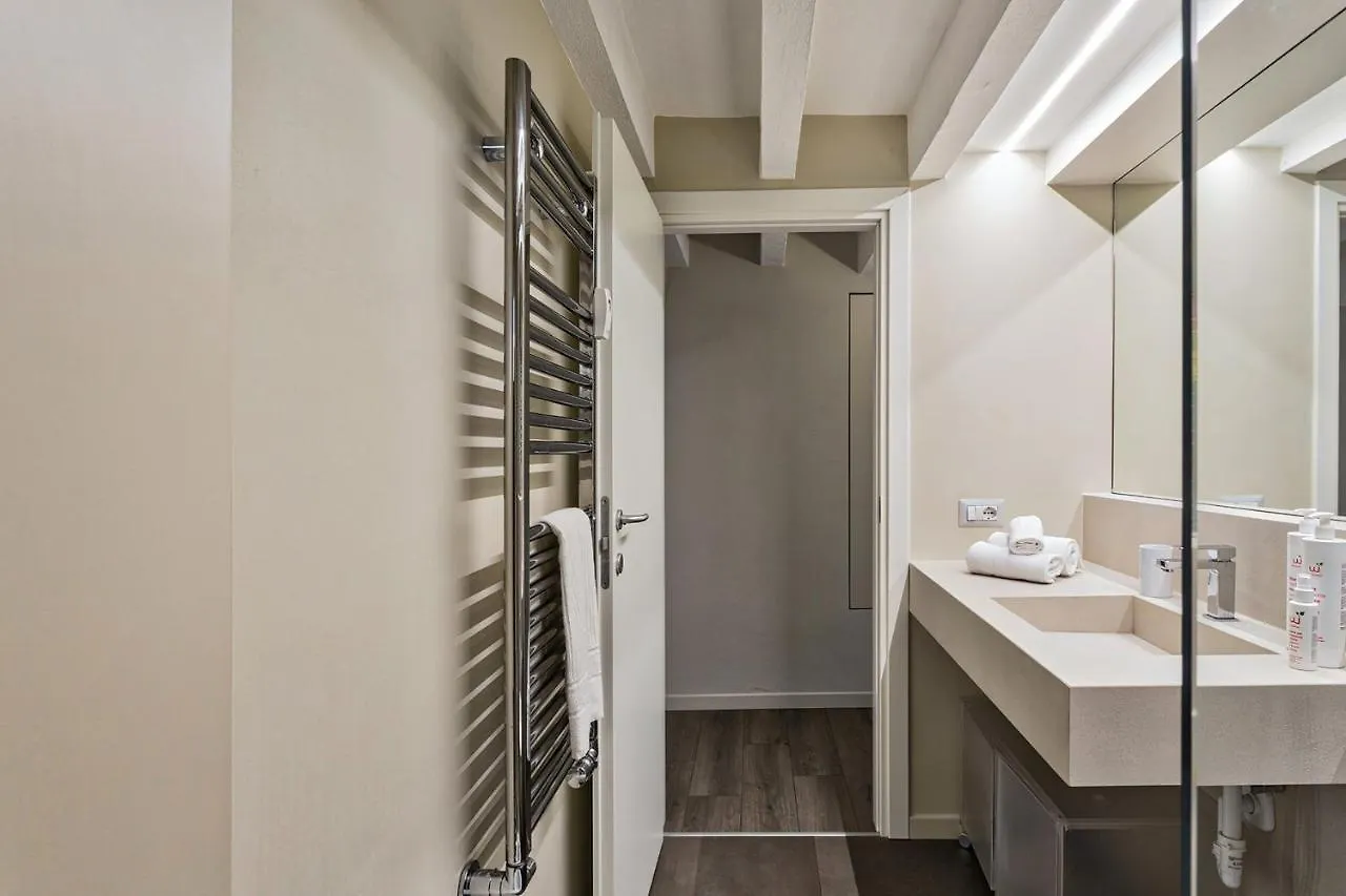 Boutique Apartment In Via Roma By Wonderful Italy Genoa
