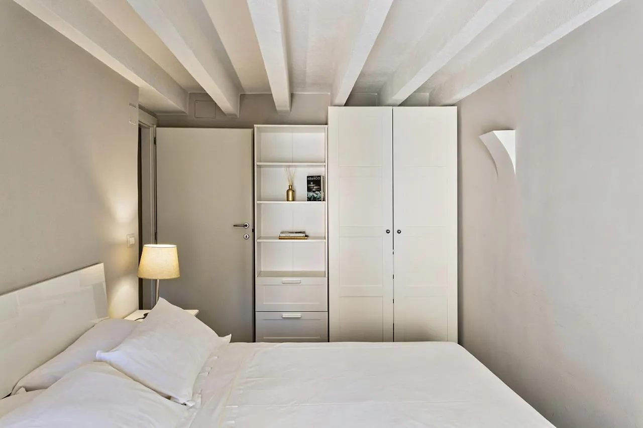 Boutique Apartment In Via Roma By Wonderful Italy Genoa
