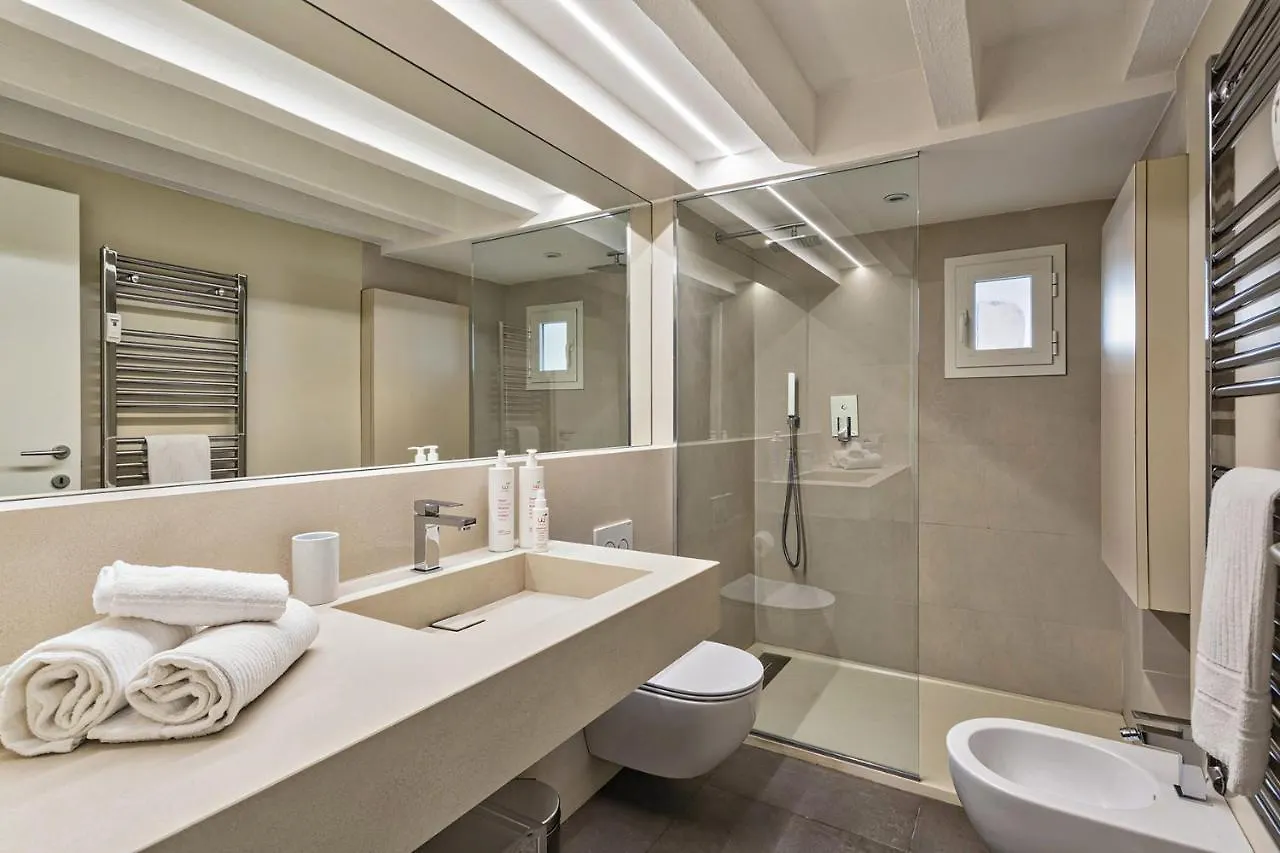 Boutique Apartment In Via Roma By Wonderful Italy Genoa